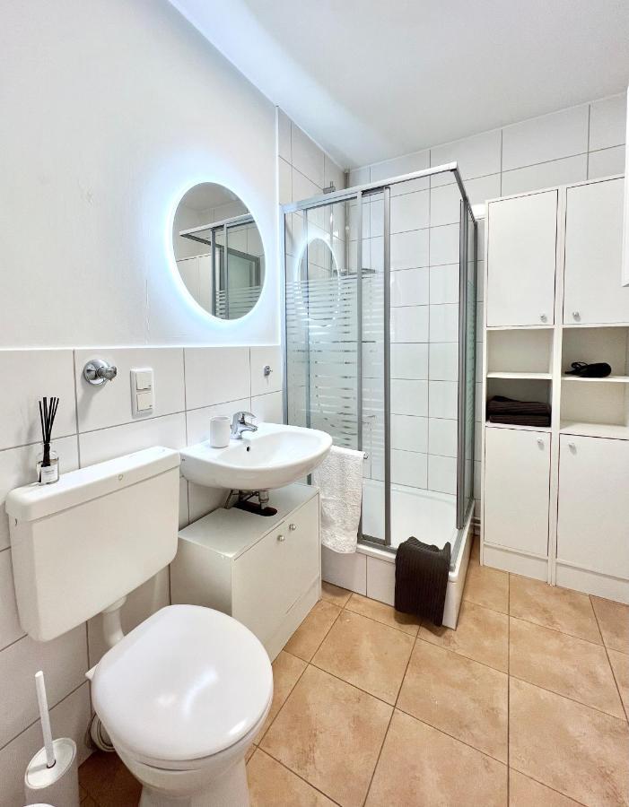 Sabe Apartment: Balcony + Free Parking + Netflix Wuppertal Extérieur photo